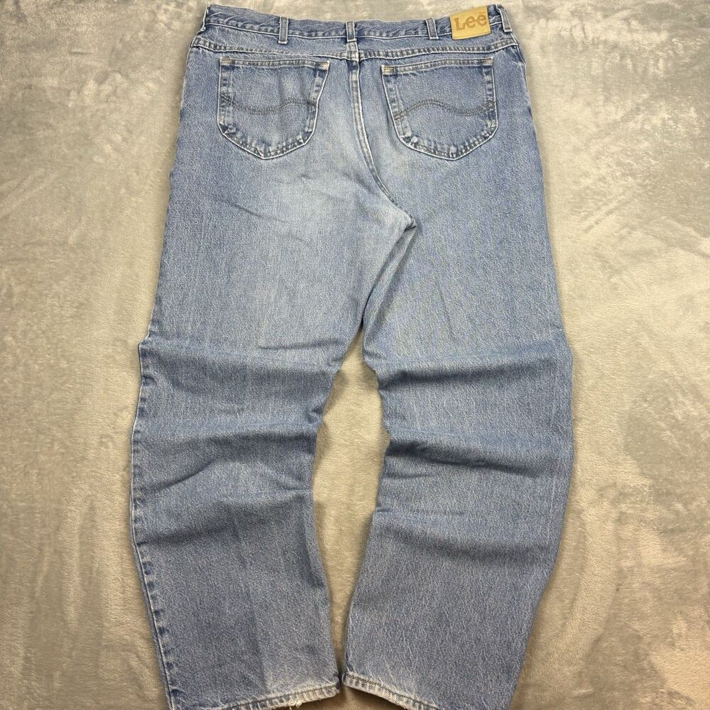 Vintage Lee Jeans Mens 38x31 Light Wash Blue Denim Straight Leg 90s